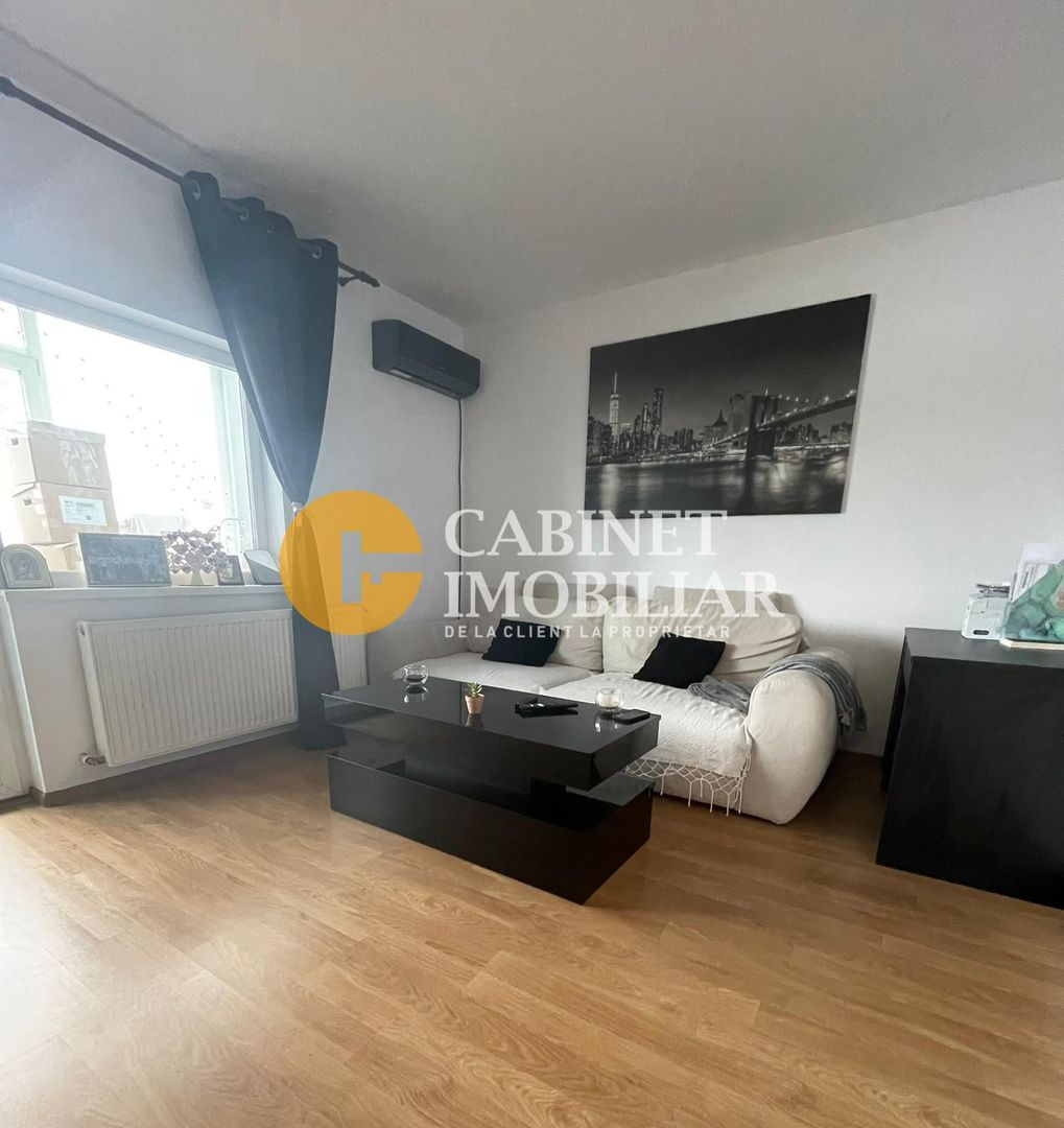 2 CAMERE, DECOMANDAT - 56 MP - VEDERE PANORAMICA - Poză 1