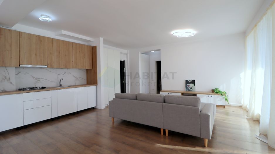 Apartament luminos, spatios, mobilat - Poză 11