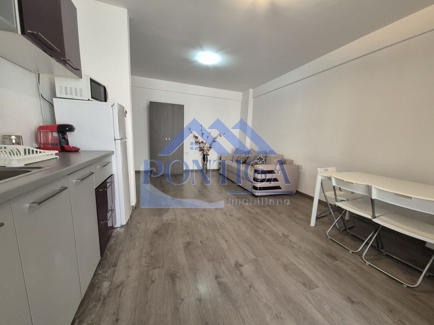 Apartament 2 camere Mamaia Nord - Poză 2