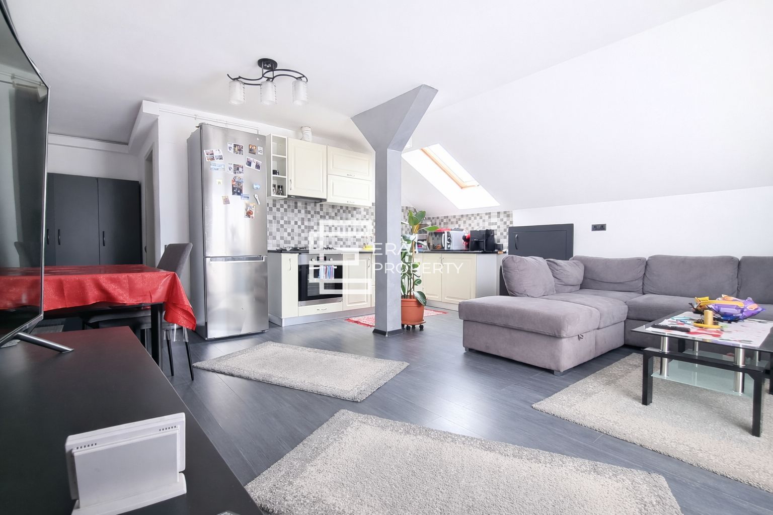 Apartament 3 camere decomandat | 72 mp | vedere munți | 2 parcări | Selimbar - Poză 1