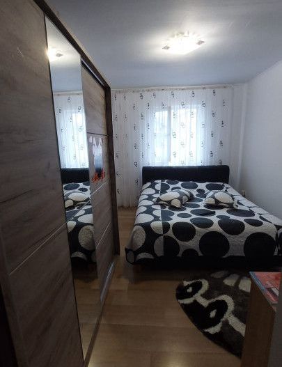 Vanzare apartament 2 camere, bloc nou, mobilat, Stefanesti - Poză 7