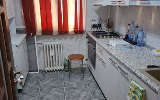 Apartament 4 camere Dristor strada Racari - Poză 2