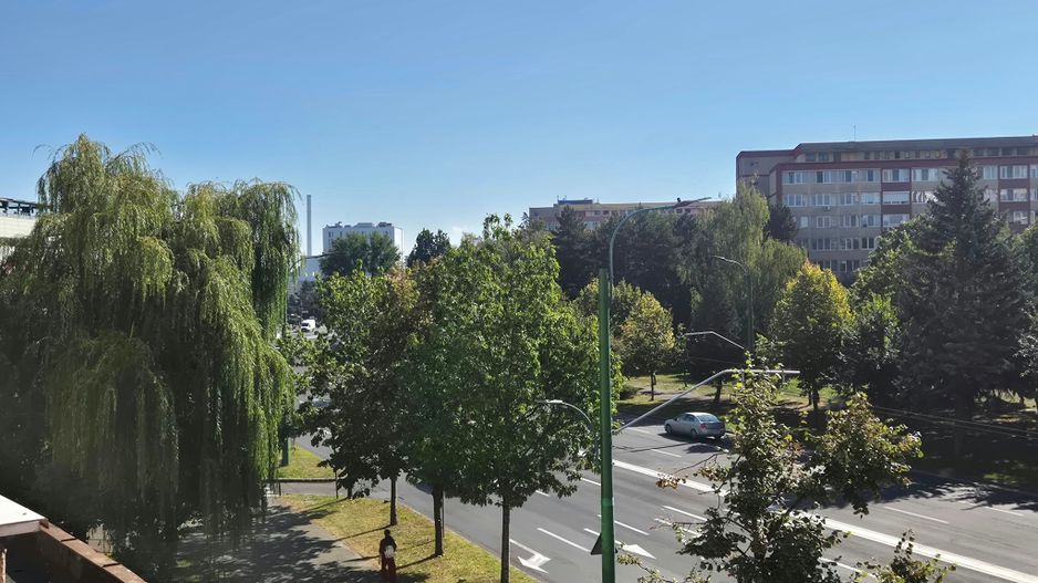 Exclusivitate - Apartament pretabil locuit, toate facilitătile in apropiere - Poză 16