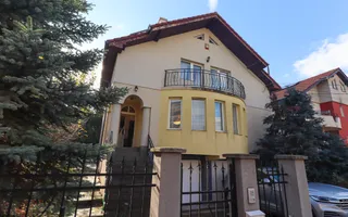 Vila moderna in Europa, curte spatioasa si garaj! - Poză 24