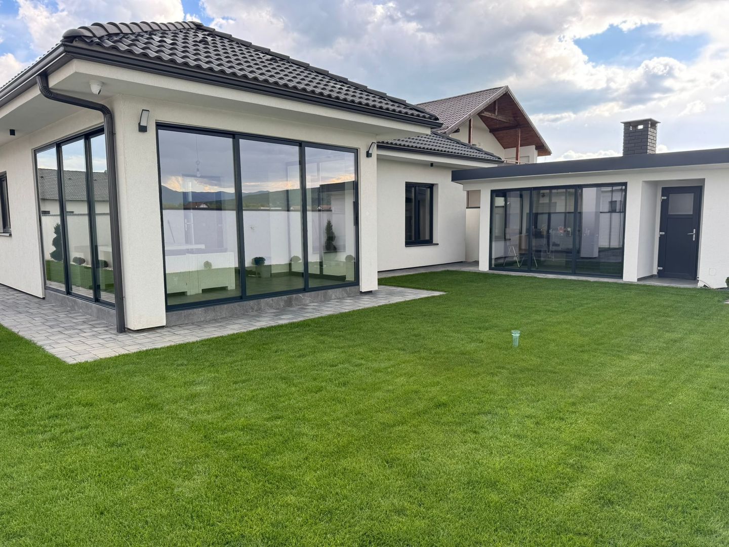 Casă modernă, 4 camere, 118 mpu, terasa, curte, Micesti, Alba Iulia - Poză 1