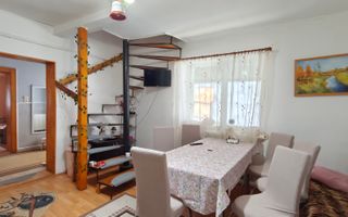 Casă 3 camere I Curte 814mp I Pivniță I Garaj I Axente Sever - Poză 4