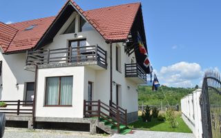 Vilă cu suflet și poveste în Tohanu Nou – Bran - Poză 2