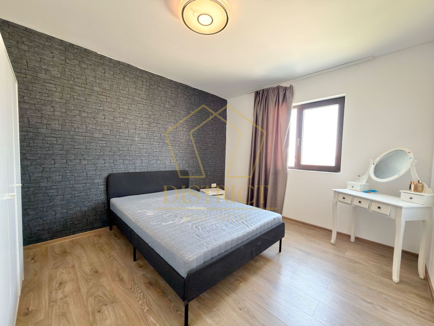 Apartament cu 3 camere complet mobilat si utilat la etajul 2 in Giroc - Chisoda. - Poză 6