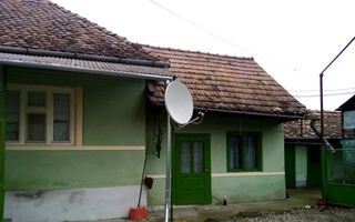 Casă 3 camere, priveliște Castelul Ugron – pretabil si pentru investie - Poză 4