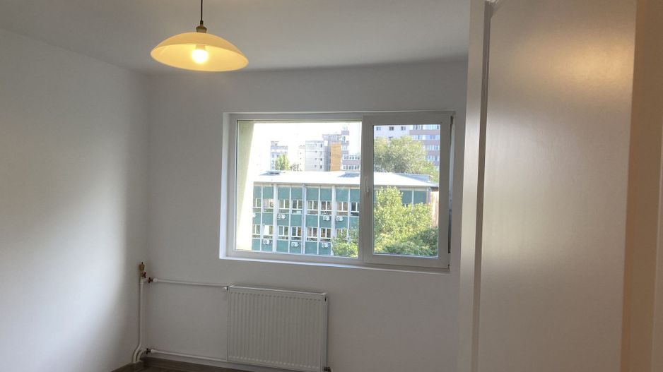 Apartament 2 camere renovat bloc reabilitat Drumul Taberei 34 - Poză 2