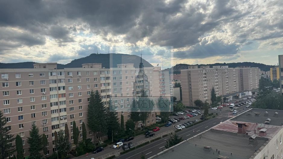 Garsonieră 31 mp-Str. Soarelui-Renovată-Mobilată-Vedere panoramica - Poză 15