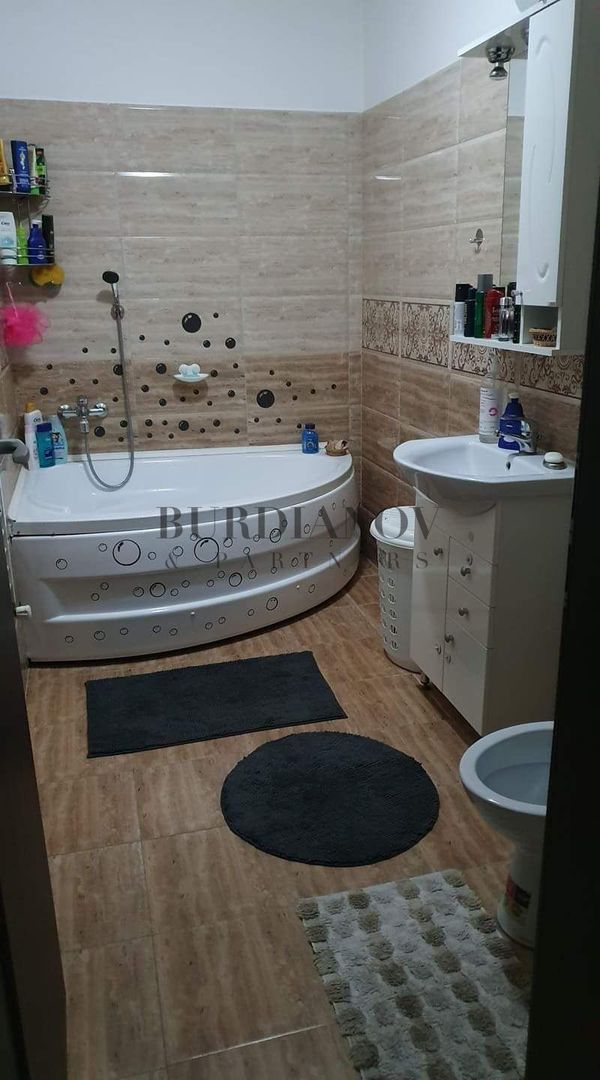 Apartament cu 2 camere - 62mpu - Parter - Loc de parcare - 1 Decembrie - Poză 7