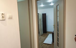 Garsoniera etaj 1, zona Pietonala(in spate la SuperBet), 35mp, dec.! - Poză 1
