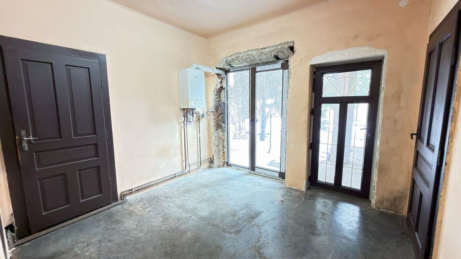 Proprietate cu 2 case | Teren 546 mp | Str. Albinelor Nr.18 - Carei - Poză 15