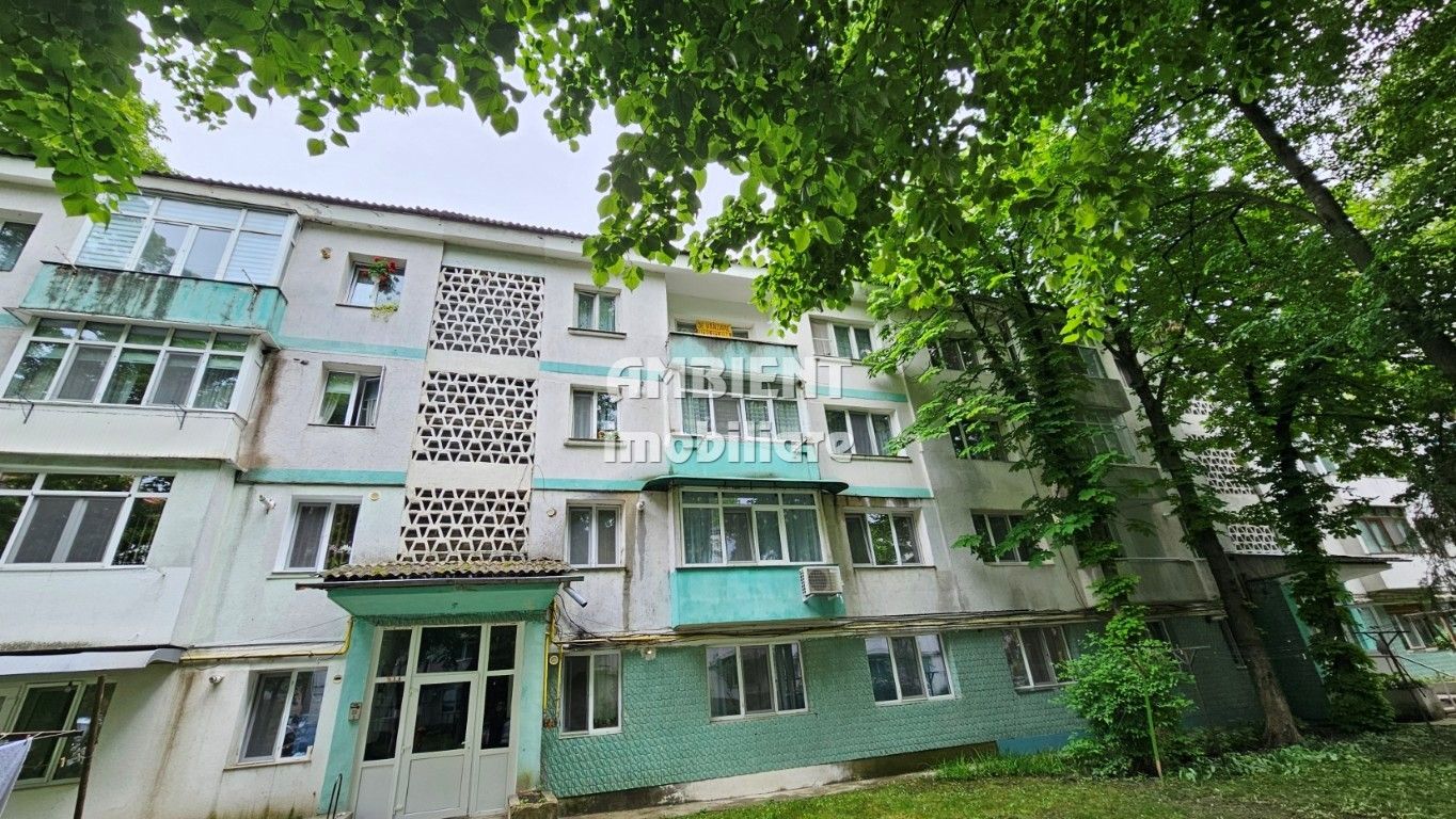 Apartament cu 2 camere, etaj 3, zona DONICI; - Poză 1