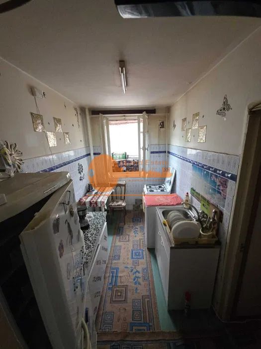 Apartament de 2 camere Drumul Taberei (5 minute de metrou) - Poză 3