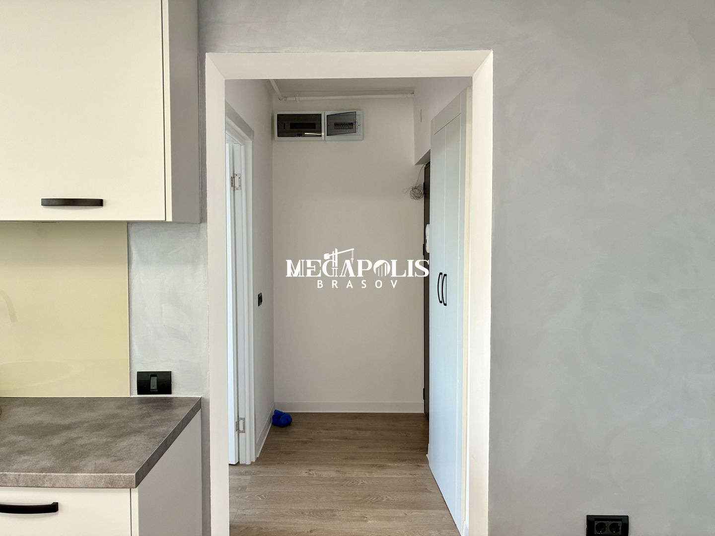 3 Camere / Tractorul / Renovat / Credit - Poză 16