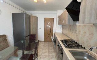 De Inchiriat - Apartament 3 Camere - Nicolina - Poză 3