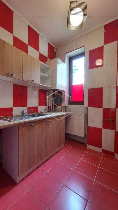 Renovat, vedere in curtea interioara, spatios, Calea Victoriei Piata Victoriei - Poză 5