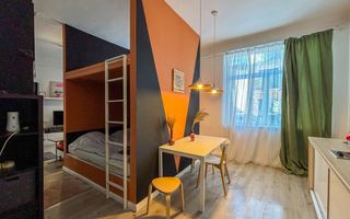Studio langa Parcul Feroviarilor cu gradina proprie - Poză 1