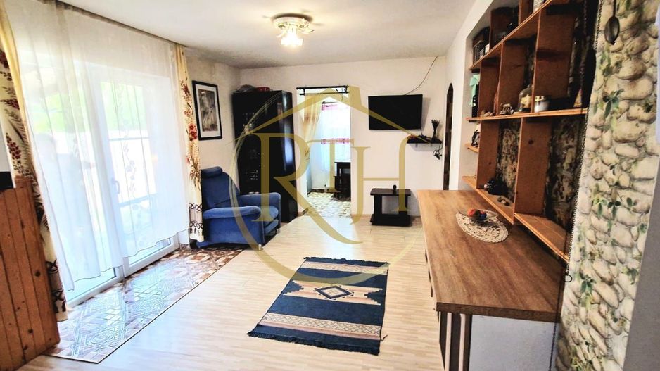 Vand casa Indivduala cu 4 camere in comuna Giroc/ pret 186000 euro - Poză 3