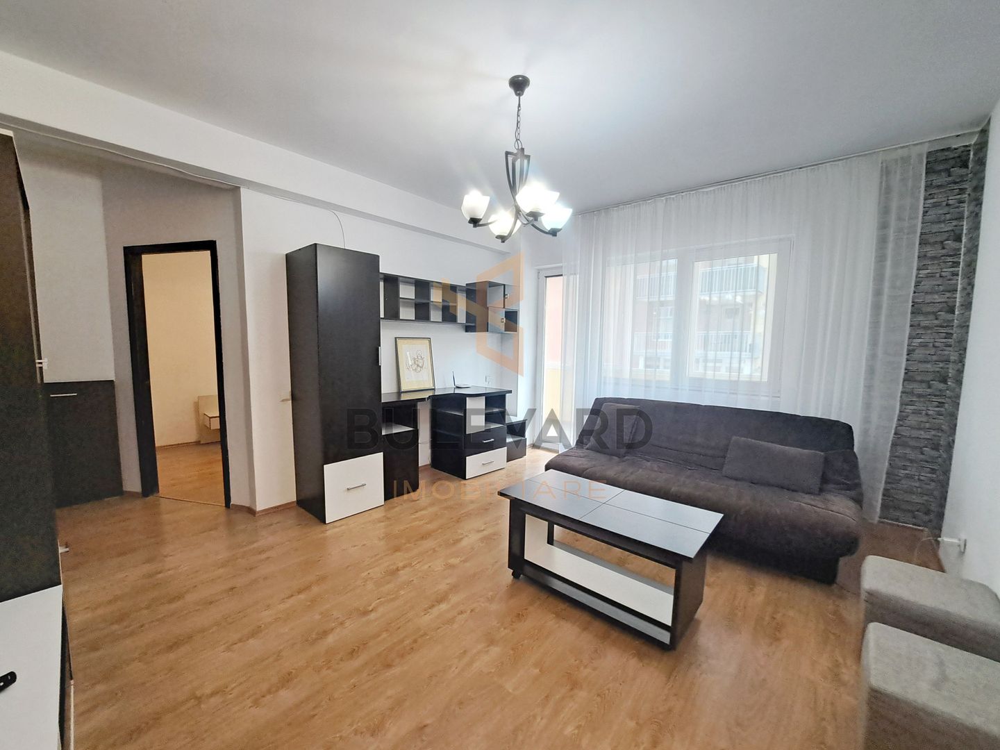 Apartament 2 camere,  Zorilor, zona Golden Tulip! - Poză 1