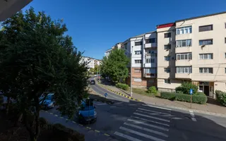 Apartament cu 4 camere, 90 mp, etaj 1 – Zona Nord, Bacău - Poză 26