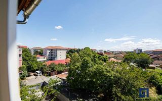 Apartament cu priveliste, 4 cam, decomandat – Zona Lipovei - Poză 1