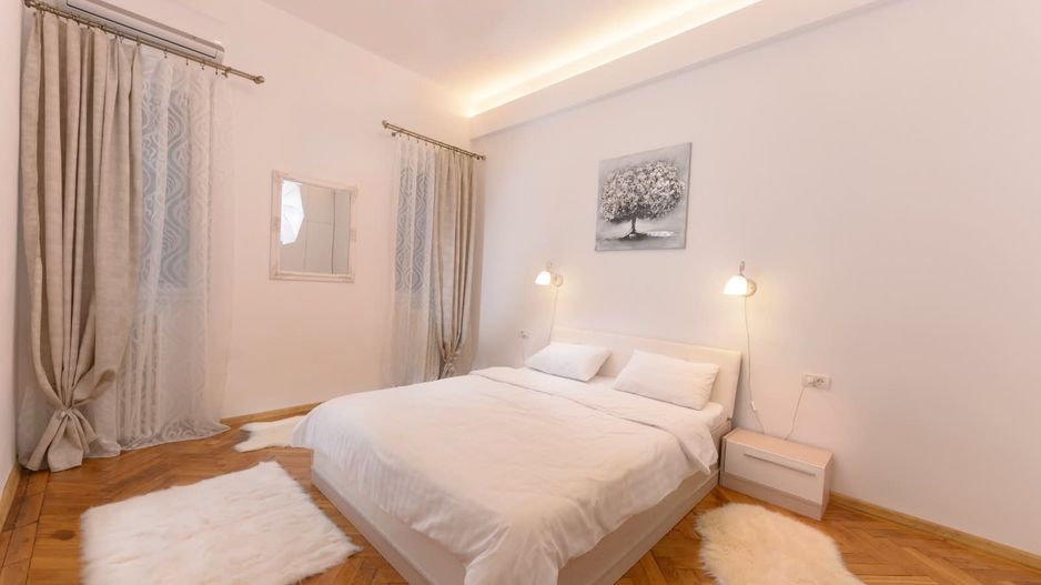 APARTAMENT CENTRAL - Poză 9