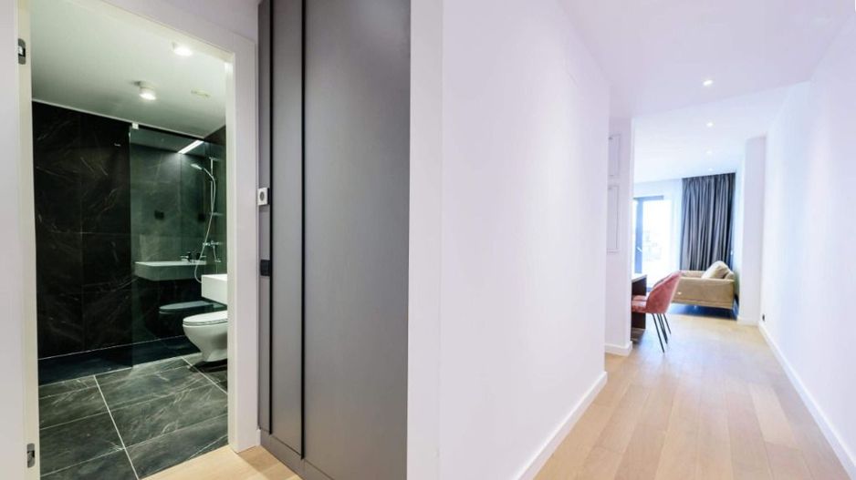 Apartament spatios exclusivist cu 3 camere în One Herăstrău Towers - Poză 17