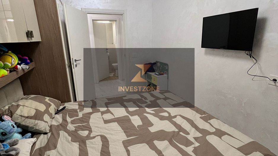 3 camere bloc nou - Prima Universității - Poză 32