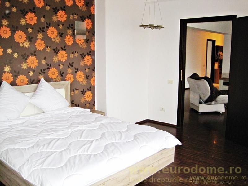 Centru, apartament cu 3 camere, 92mp utili, mobilat si utilat 170000 euro - Poză 9