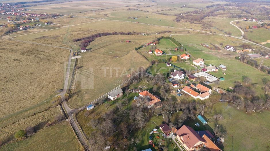 Teren intravilan parcelabil, priveliște spre munți, Sohodol, Bran - Poză 2