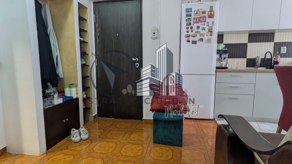 Apartament cu 2 camere decomandat de vânzare – Zona Stejarului - Poză 3