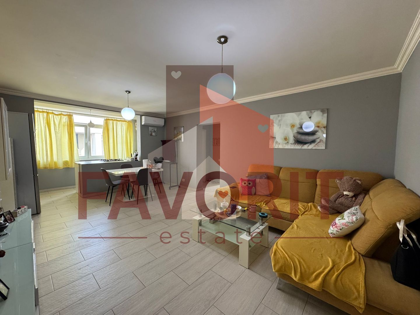 Apartament cu 3 camere mobilat si utilat, posibilitate preluare chiriasi - Poză 1