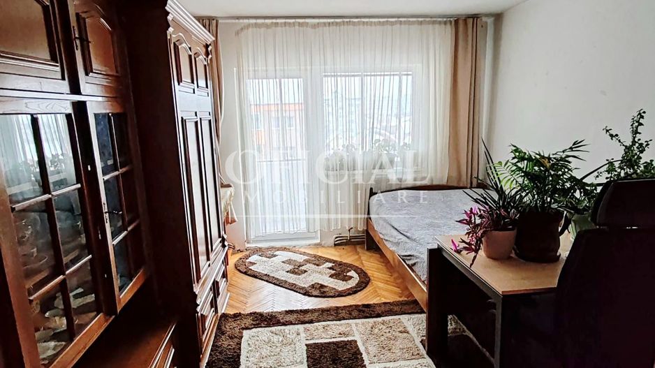 Apartament 3 Camere | Decomandat | 65 mp | Etaj 3/4 | Intre Lacuri - Poză 2