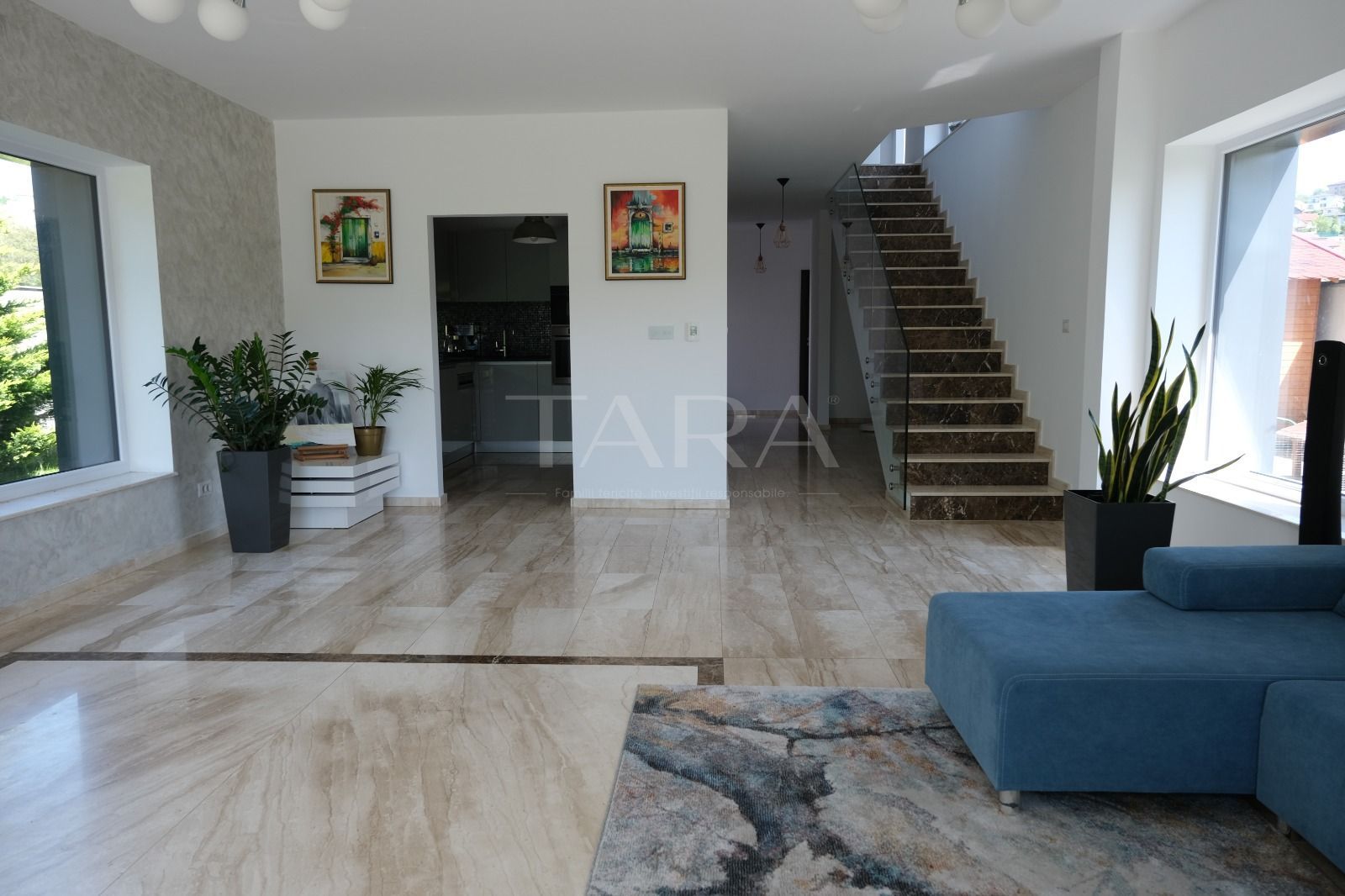 Vila de lux în Borhanci – Arhitectură deosebită, design exclusivist - Poză 2