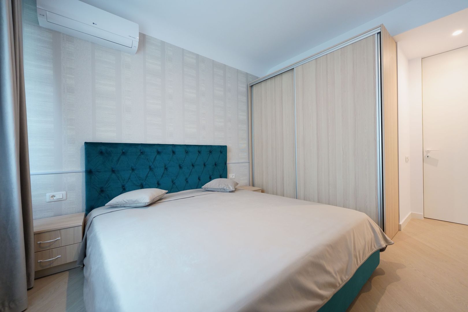 2 Camere + Parcare, Cortina North, Porsche Pipera - Poză 6