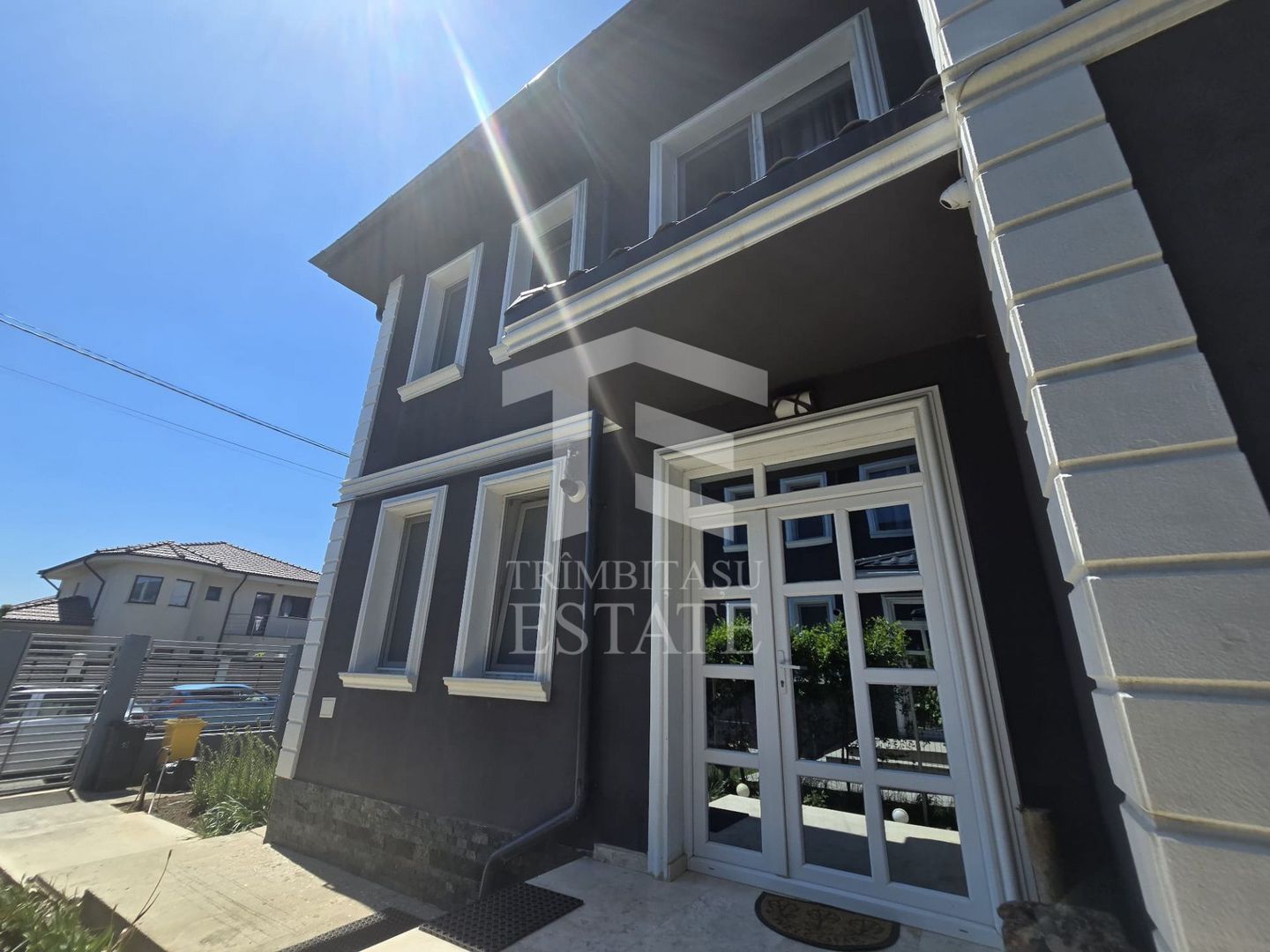 Mangalia - Vila tip duplex moderna. - Poză 6