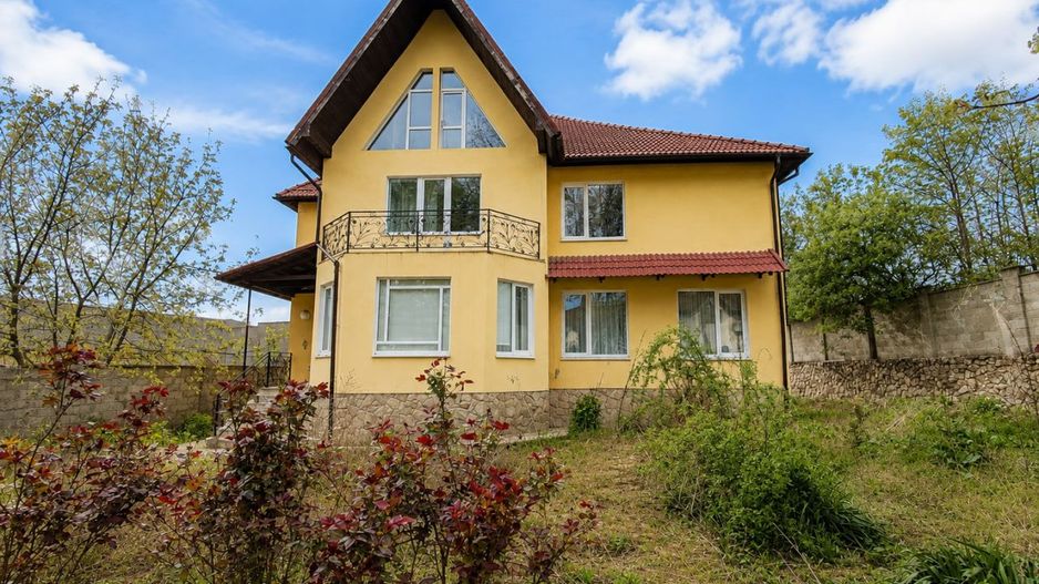 Cojușna - Casă 6 Dormitoare + Living | 259 m² | teren 10,81 ari | Spațiu generos pentru familie | 280.000 € - Poză 1