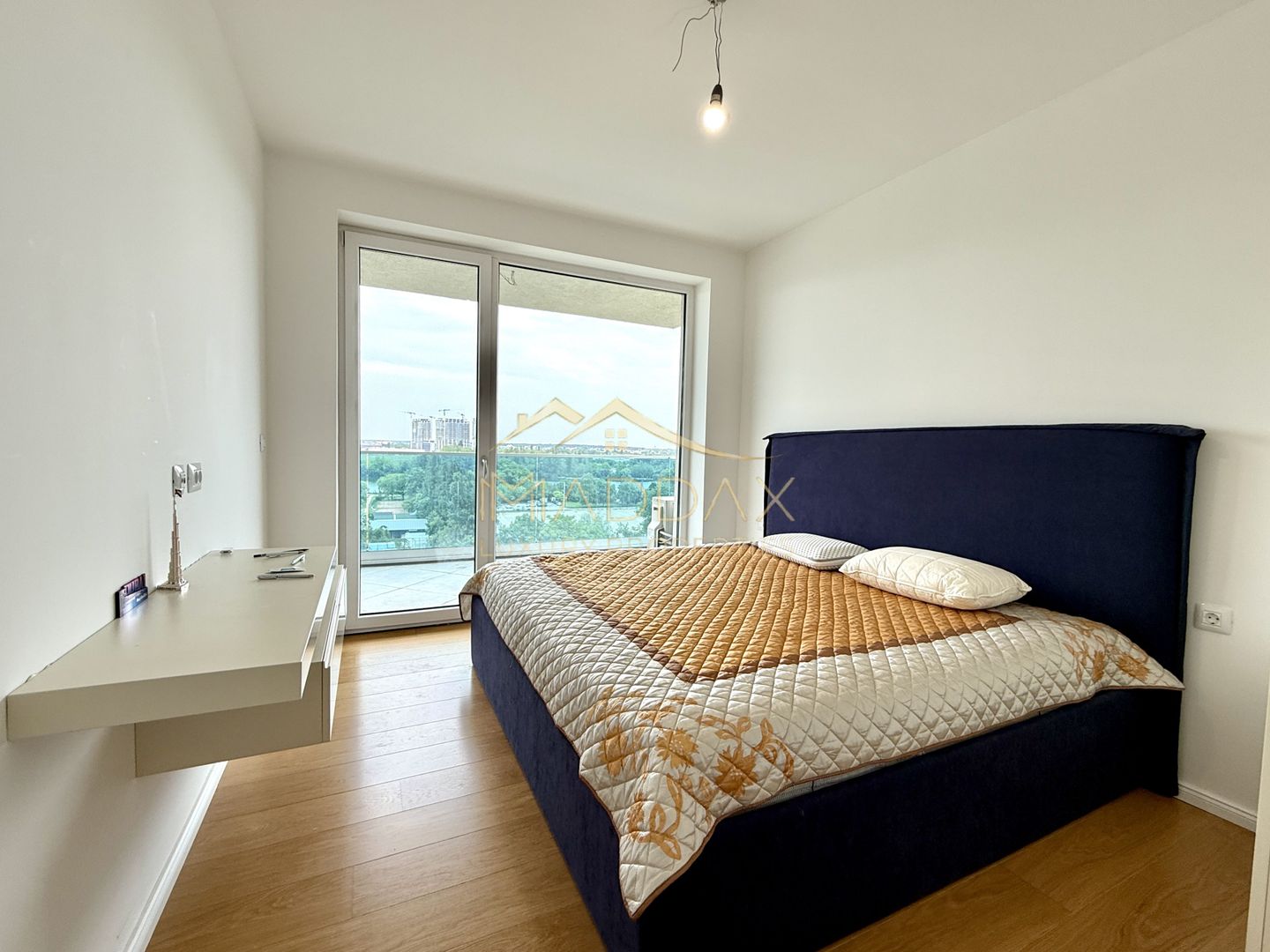 Apartament cu 4 camere  *122mp* / 1 Parcare Subetarana / Floreasca - Lake View - Poză 19