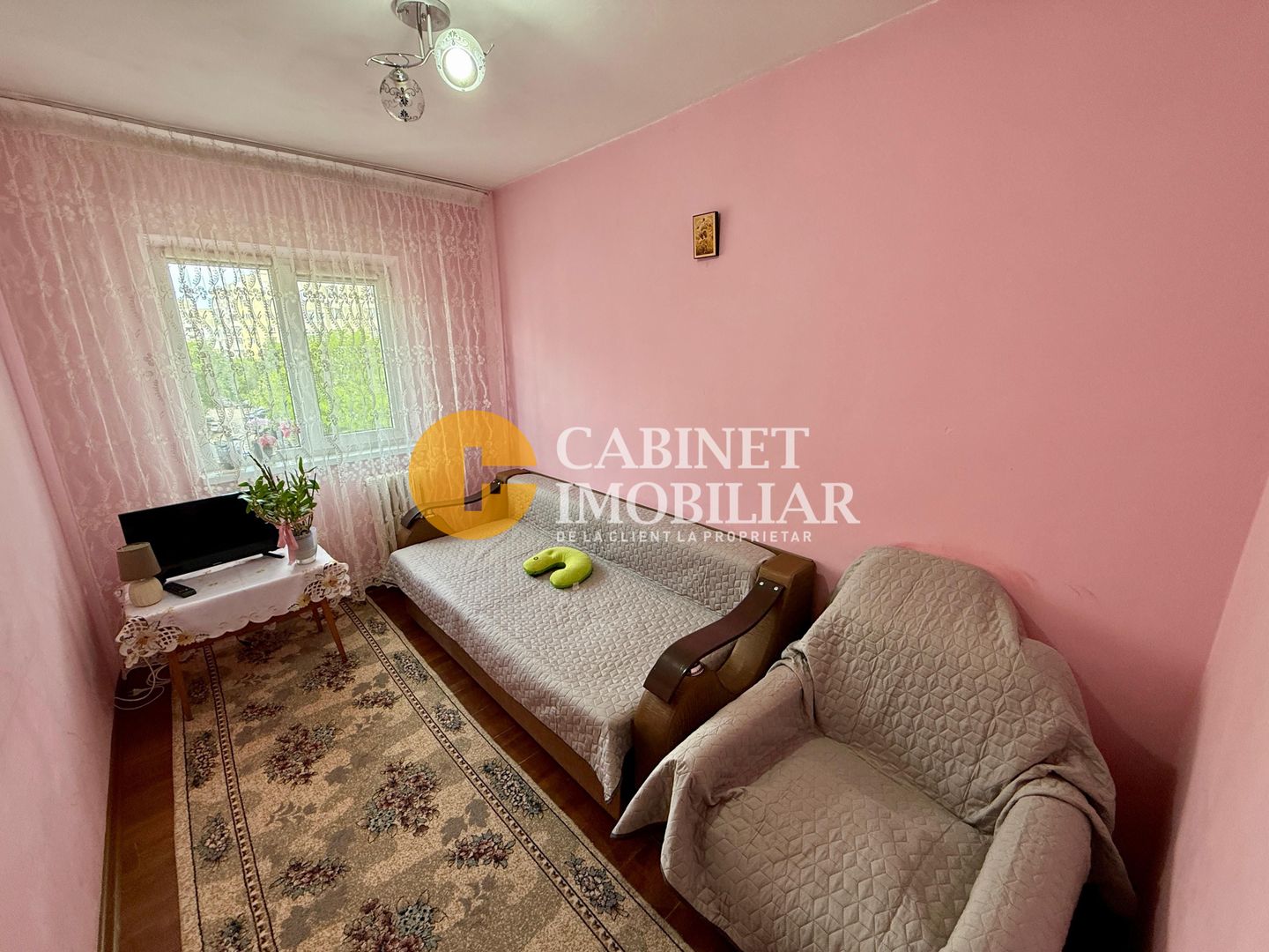 Rond Zimbru - Apartament cu 3 camere decomandat - Bloc dupa 1980 - Poză 4