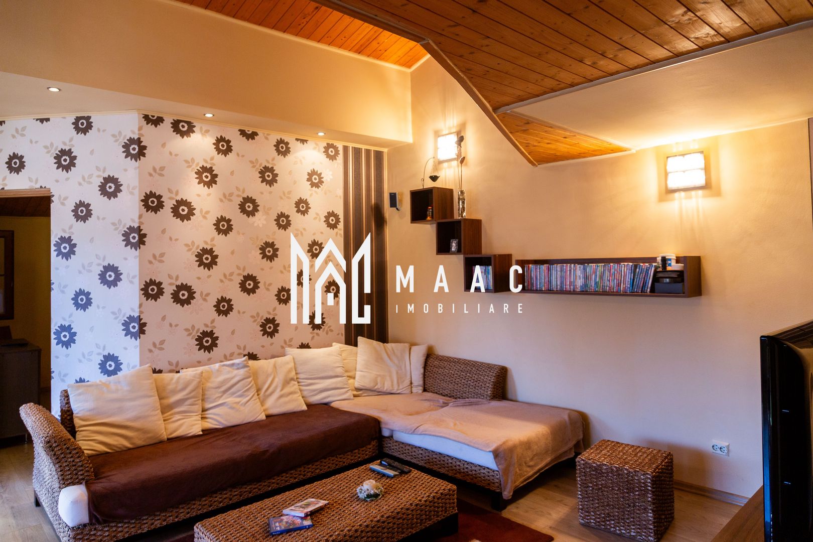 Casa 6 camere | P+M | Curte | 270 MPU | Zona Centrala - Poză 57