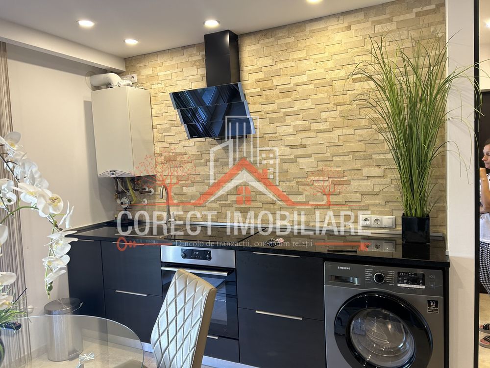 Apartament de închirit -Decebal  - 1500 lei - Poză 1