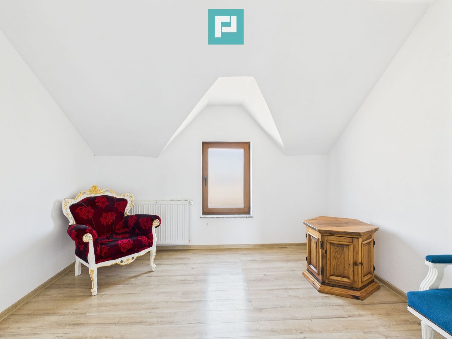 Casă modernă cu 6 camere în Vladimirescu - Poză 20