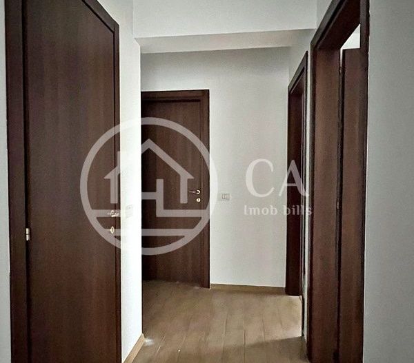 Apartament de vânzare cu 3 camere în zona Nufărul, Oradea - Poză 8