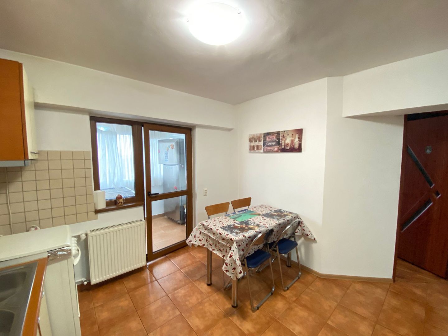 Apartament de închiriat – 2 camere | TINERETULUI V8 - Poză 9