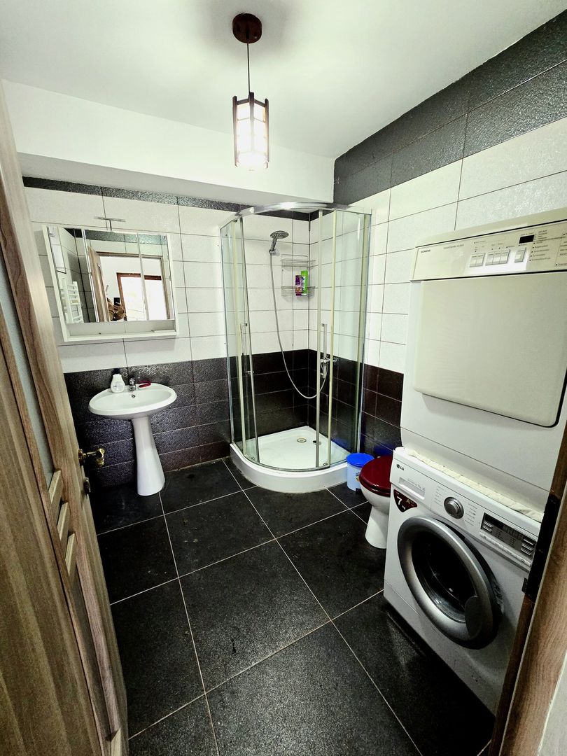 Casa 5 camere zona Lend langa strand - Poză 5