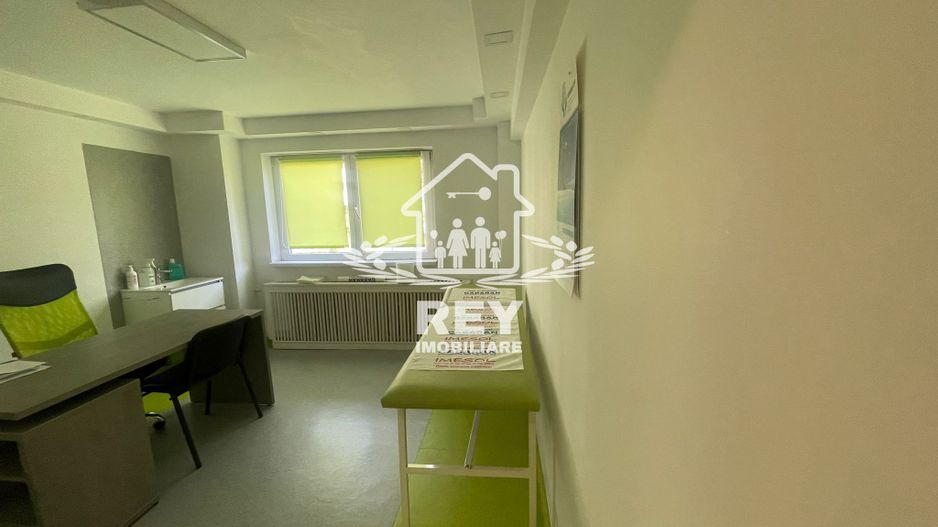 Spațiu comercial de vânzare zonă centrală - Poză 8