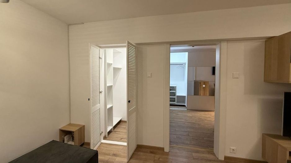 AP. 2 CAMERE P-TA ALBA IULIA, MASINA SPALAT VASE, METROU 10 MINUTE - Poză 6